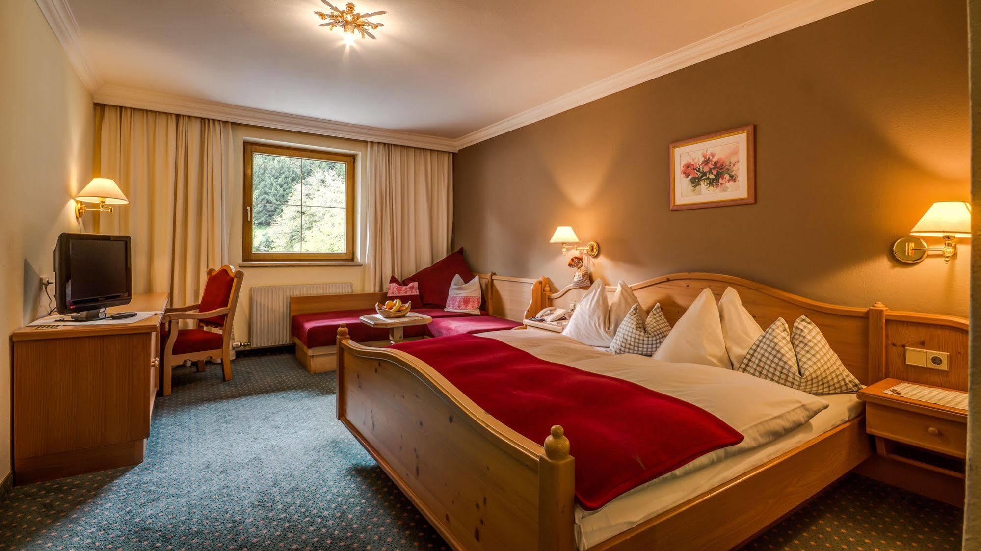 Der Brandstetterhof - Adults Only Hotell Stans Eksteriør bilde